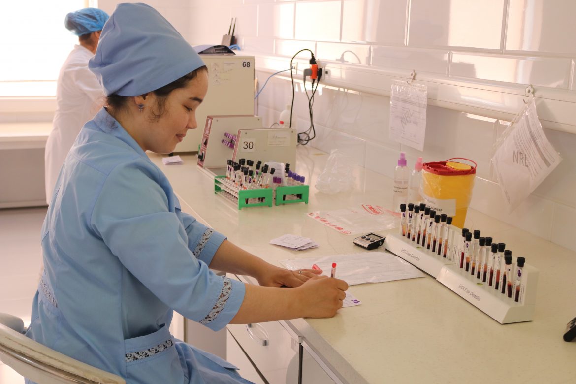 С ЦЕЛЬЮ ПРЕДОТВРАЩЕНИЯ РАСПРОСТРАНЕНИЯ ЗАБОЛЕВАНИЙ. Национальная референс- лаборатория будет проводить диагностику ряда заболеваний по паспорту