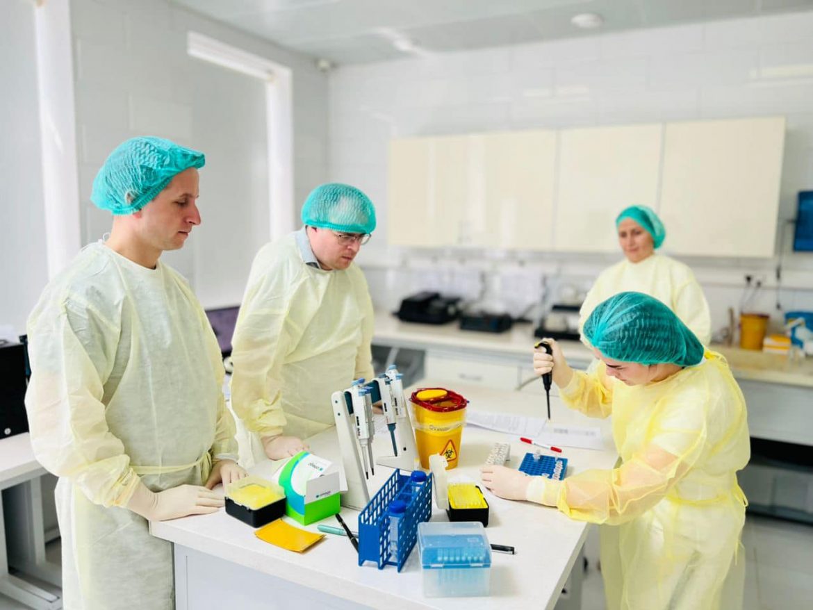 ДАРСҲОИ ОМӮЗИШӢ БО МАҚСАДИ БАЛАНД БАРДОШТАНИ САВИЯИ ДОНИШ ВА ХИЗМАТРАСОНИИ МУТАХАССИСОН